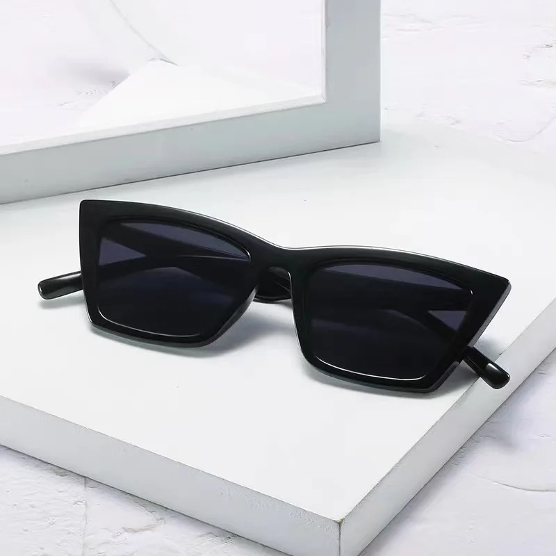 Lunettes de soleil œil de chat - Sunglasses Cat Eye avis et prix