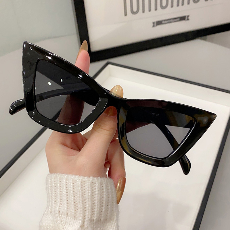 Nouvelles Lunettes de Soleil C - Sunglasses Cat Eye avis et prix