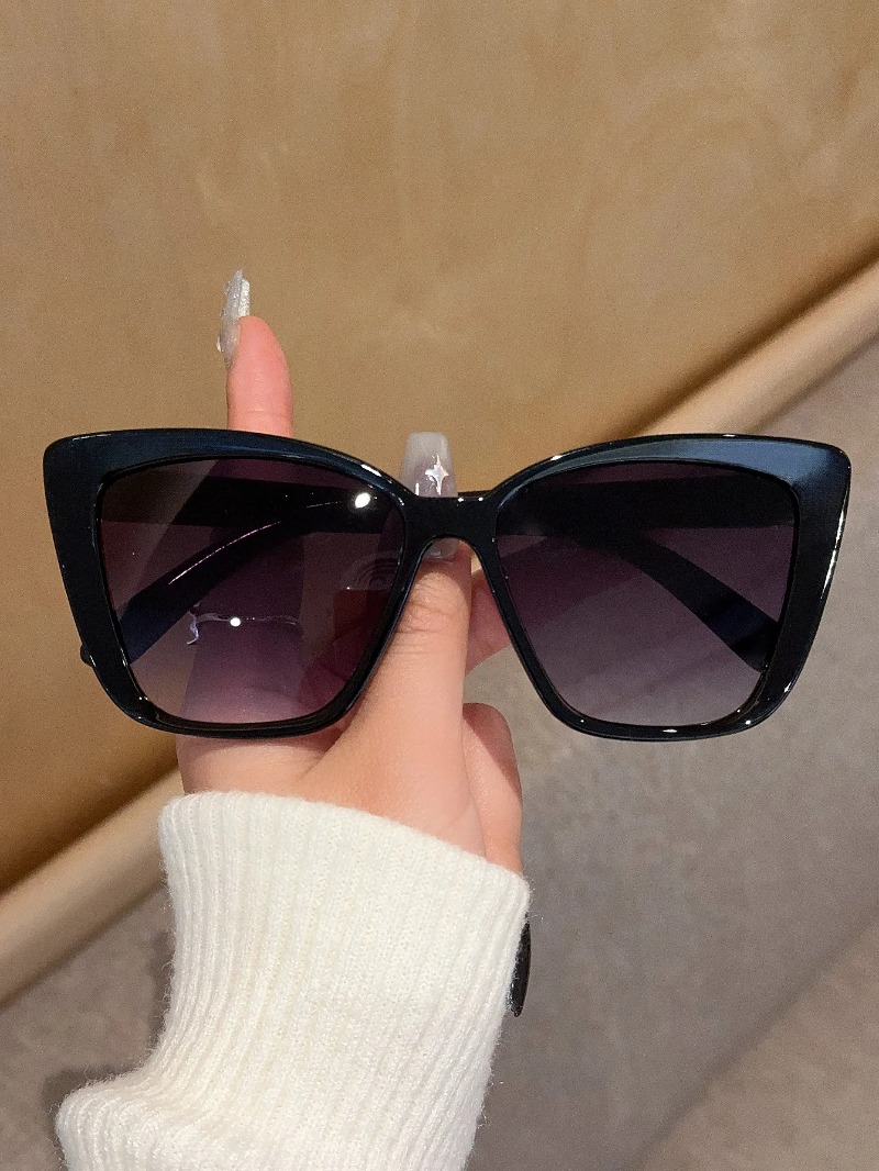 Lunettes de soleil œil de chat - Sunglasses Cat Eye avis et prix